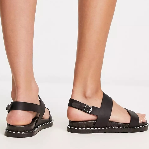 ASOS Wide Fit Stuffed Strappy Sandals in Black - Picture 4 of 7
